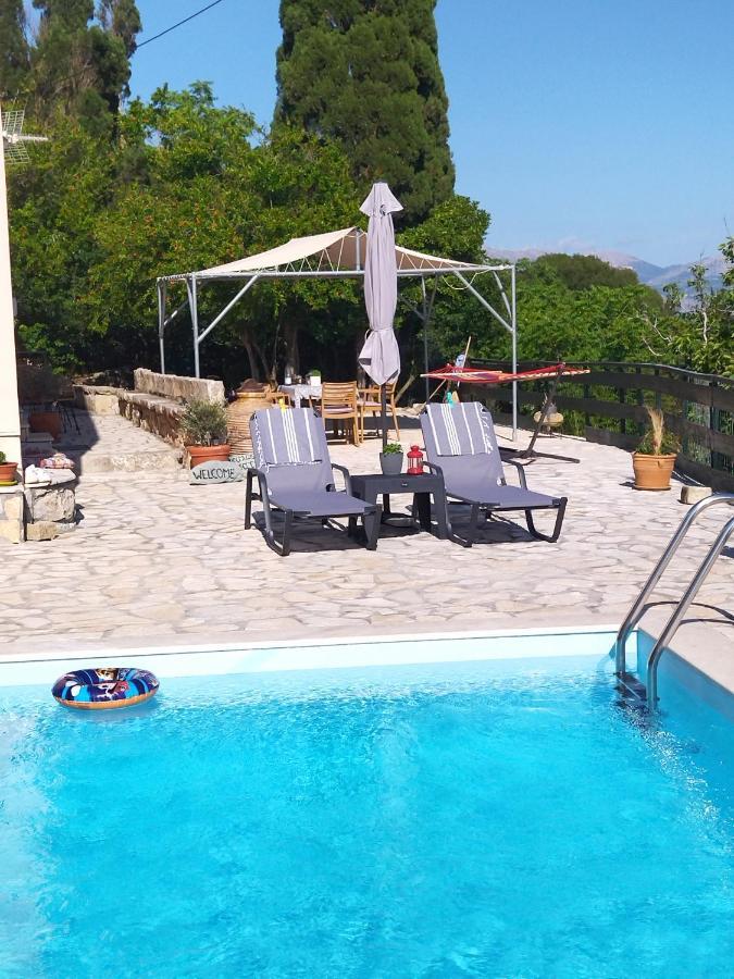 Villa Serenity Vóvikes Eksteriør bilde